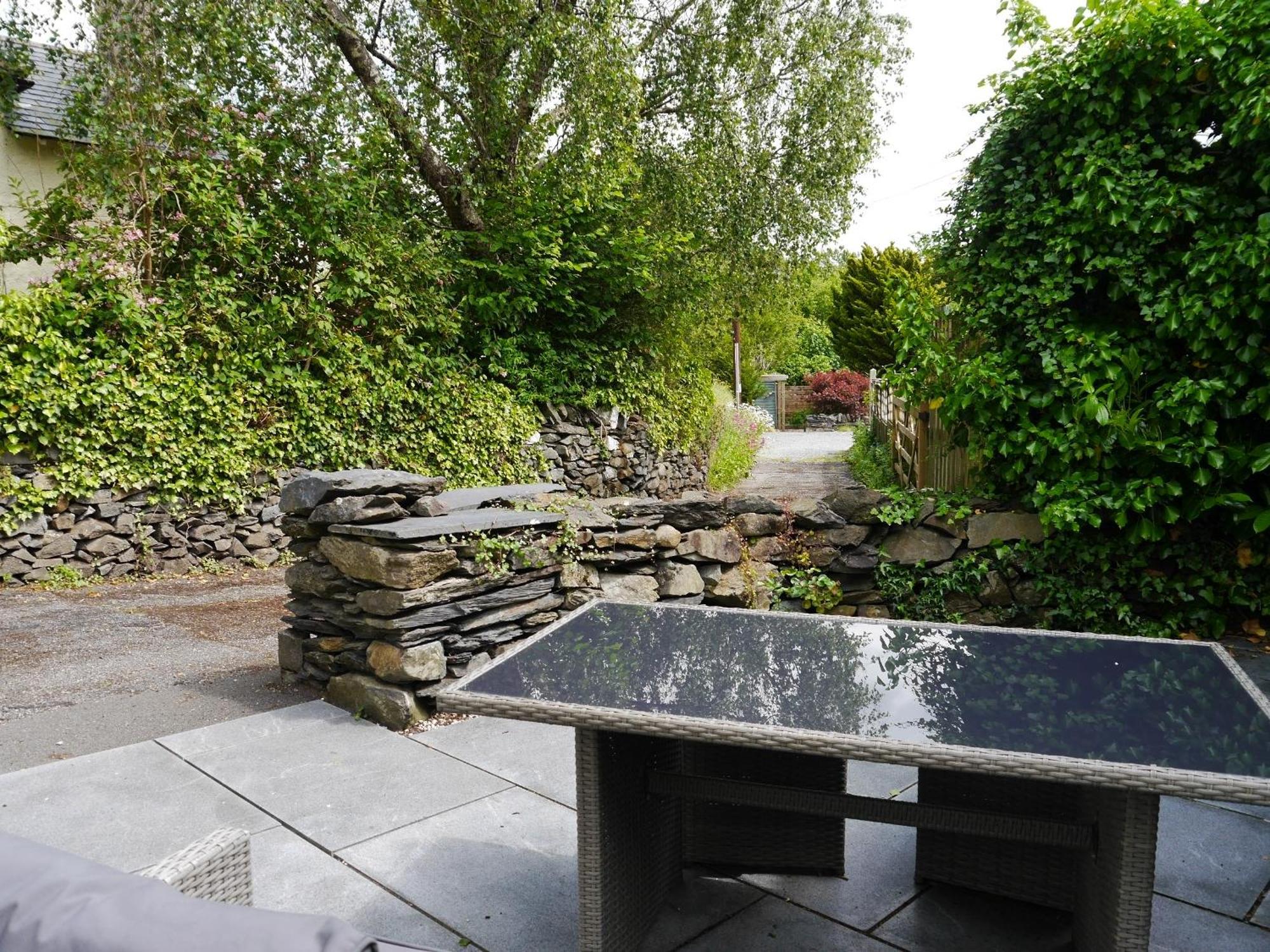 Glan Y Ddol Villa Trefriw Bagian luar foto